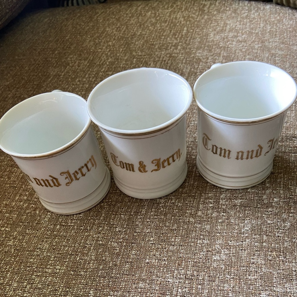 Antique Gold gilded White Tom & Jerry eggnog or wassail Mugs set of three